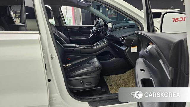Hyundai The New Santa Fe 2021 Белый из Кореи, фото 2