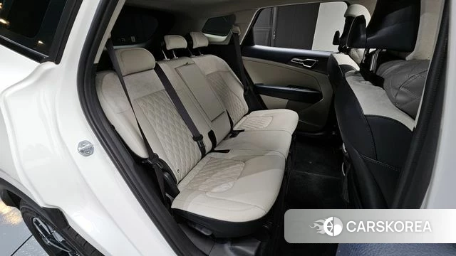 Kia Sportage 5th Generation 2022 Белый из Кореи, фото 2