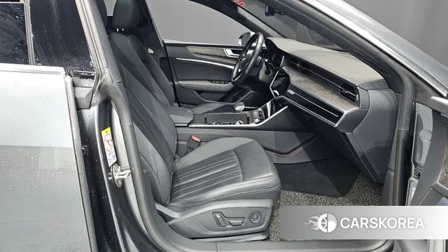 Audi A7 (4K) 2021 Серый из Кореи, фото 2