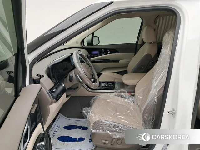 Kia Carnival 4th generation 2023 Белый из Кореи, фото 2