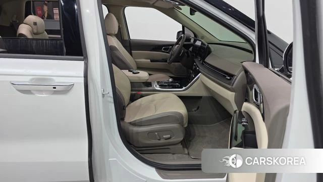 Kia Carnival 4th generation 2022 Белый из Кореи, фото 2