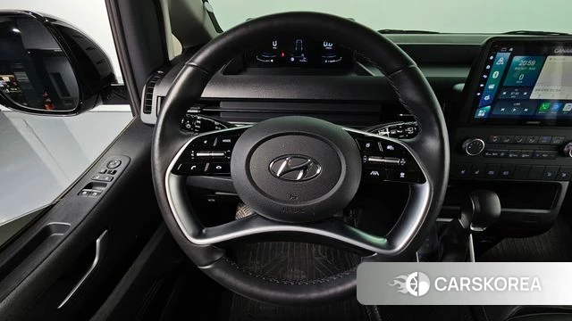 Hyundai Staria 2023 Серебристо-серый из Кореи, фото 2