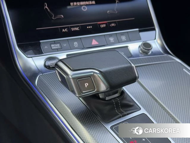 Audi A6L 2021 Темно-серый из Китая, фото 2