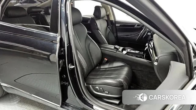 Genesis G80 (RG3) 2022 Черный из Кореи, фото 2