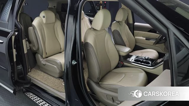 Kia Carnival 4th generation 2021 Черный из Кореи, фото 2