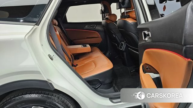 Kia Sportage 5th Generation Hybrid 2022 Белый из Кореи, фото 2