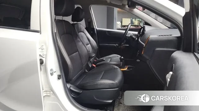 Kia Morning Urban (JA) 2020 Белый из Кореи, фото 2