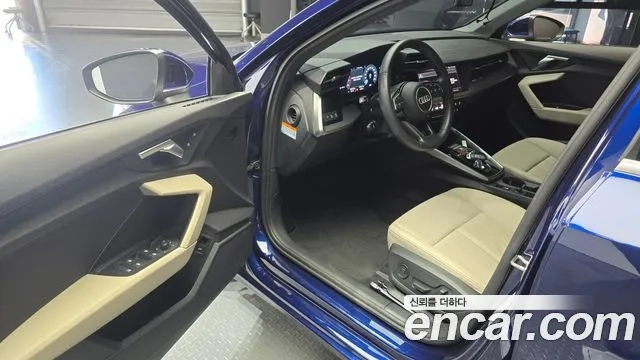 Audi A3 (8Y) 2023 Синий из Кореи, фото 2
