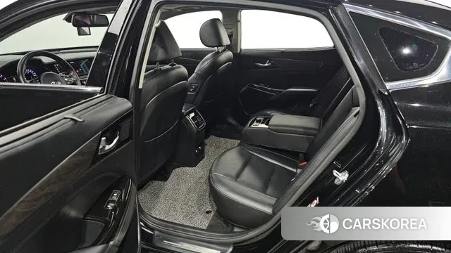 Kia K7 Premier 2021 Черный из Кореи, фото 2