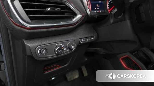 Chevrolet (GM Daewoo) Trailblazer 2021 Черный из Кореи, фото 2