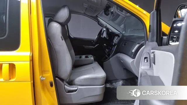 Hyundai The New Grand Starex 2020 Желтый из Кореи, фото 2