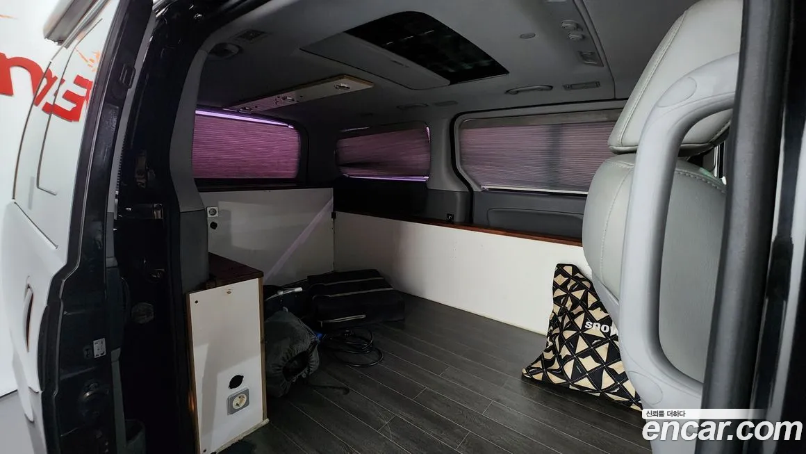 Hyundai The New Grand Starex 2018 Черный из Кореи, фото 2