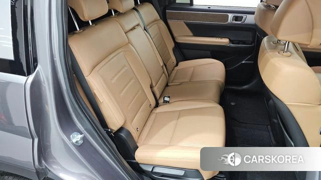 Hyundai Santa Fe (MX5) 2024 Серый из Кореи, фото 2