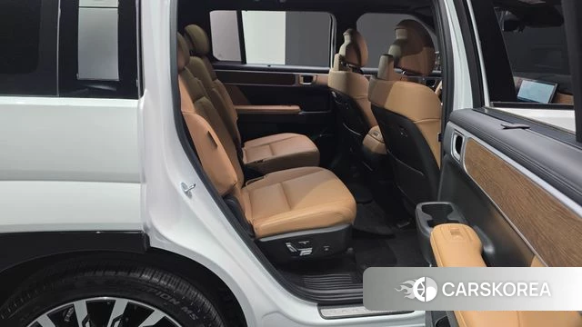 Hyundai Santa Fe (MX5) 2024 Белый из Кореи, фото 2