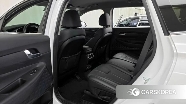 Hyundai The New Santa Fe 2023 Белый из Кореи, фото 2