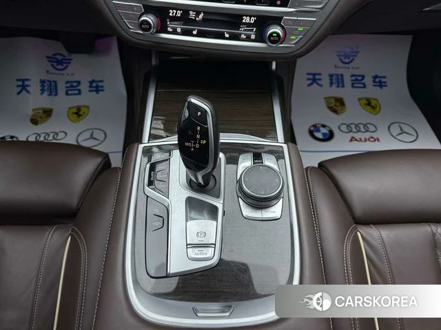 BMW 7 series 2022 Черный из Китая, фото 2