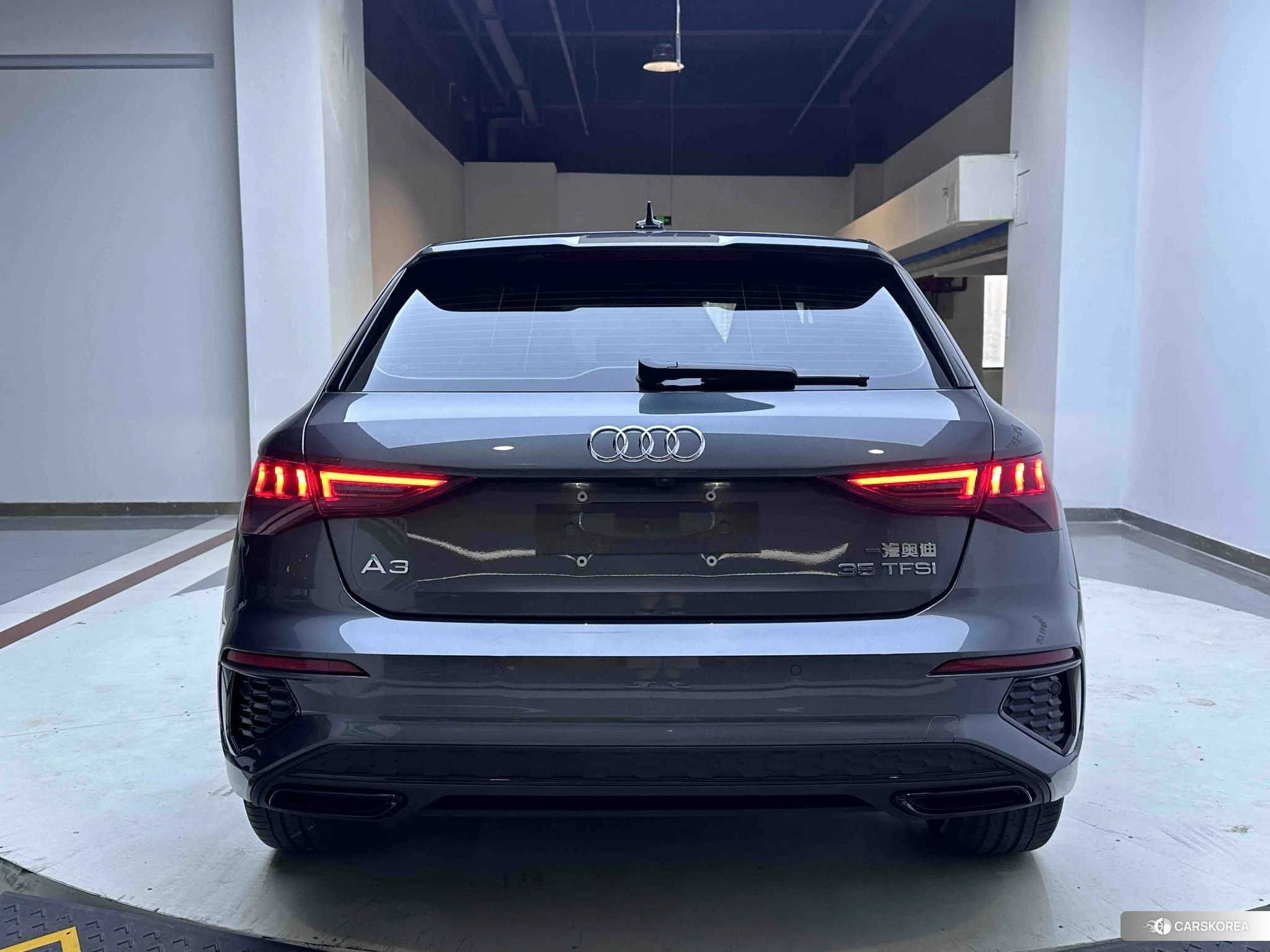 Audi A3 2022 Темно-серый из Китая, фото 2