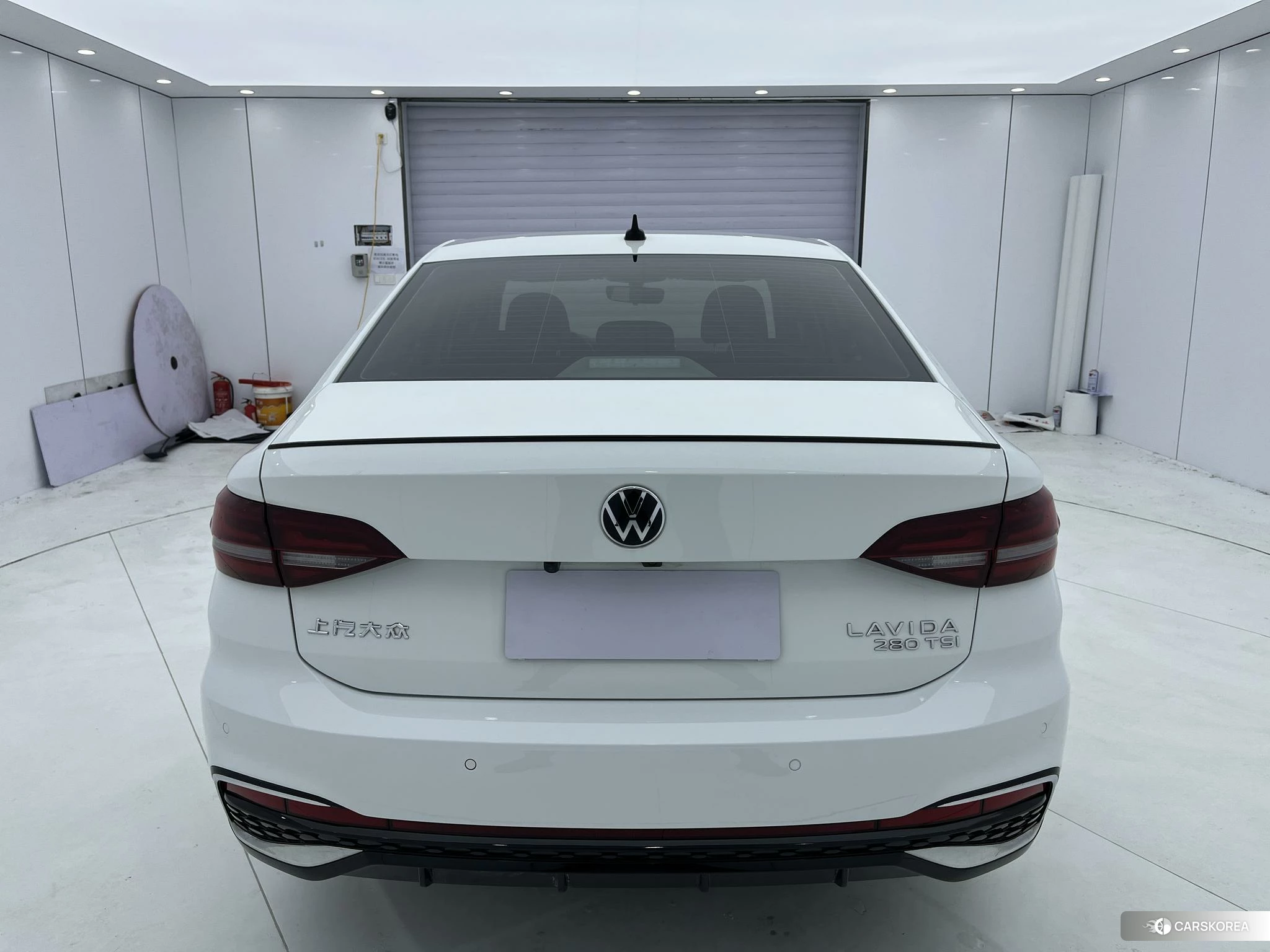Volkswagen Lavida 2022 Белый из Китая, фото 2