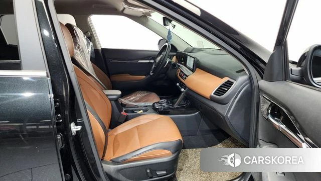 Kia The New Seltos 2022 Черный из Кореи, фото 2