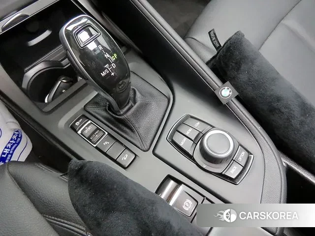 BMW X1 (F48) 2019 Белый из Кореи, фото 2