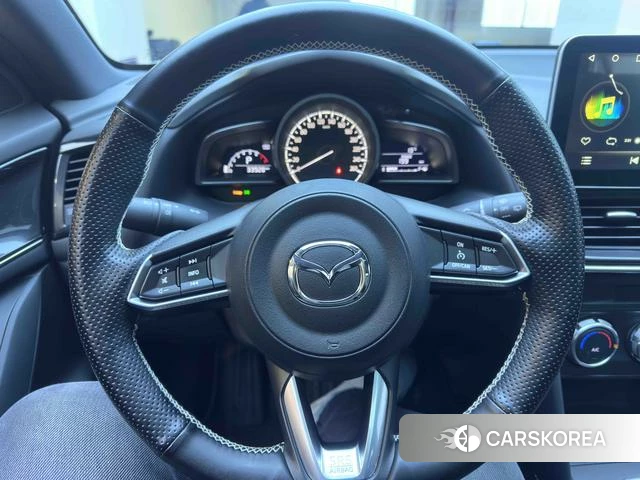 Mazda CX-4 2023 Белый из Китая, фото 2