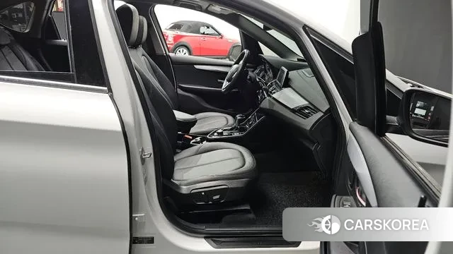 BMW 2 Series Active Tourer (F45) 2018 Белый из Кореи, фото 2