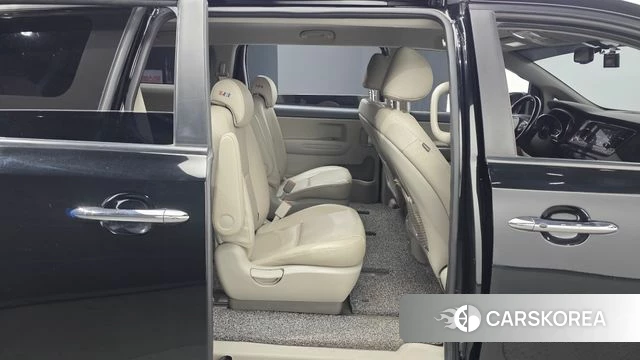 Kia The New Carnival 2018 Черный из Кореи, фото 2