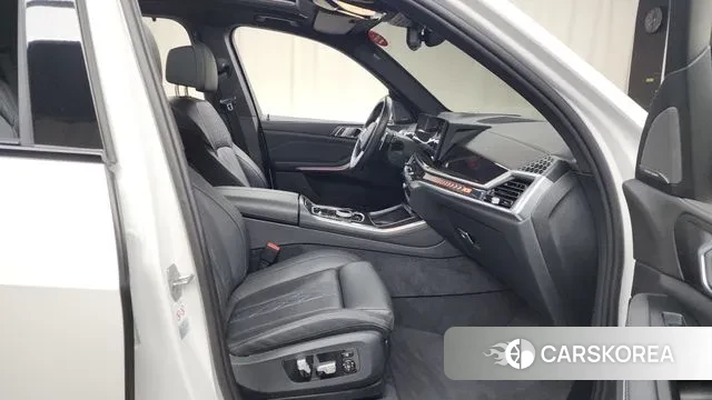 BMW X5 (G05) 2023 Белый из Кореи, фото 2