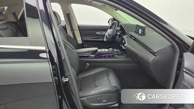 Genesis GV70 2021 Черный из Кореи, фото 2