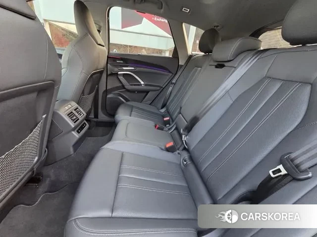 Audi Q5 (80A) 2025 Серый из Кореи, фото 2