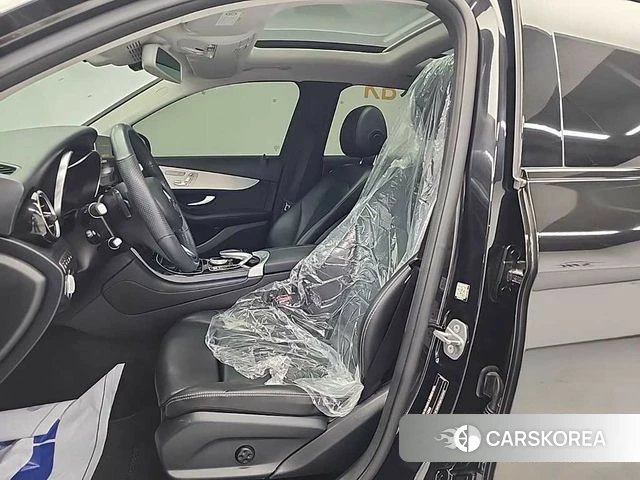 Mercedes-Benz GLC-Class X253 2019 Черный из Кореи, фото 2