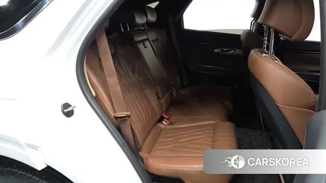 Genesis GV70 2021 Белый из Кореи, фото 2