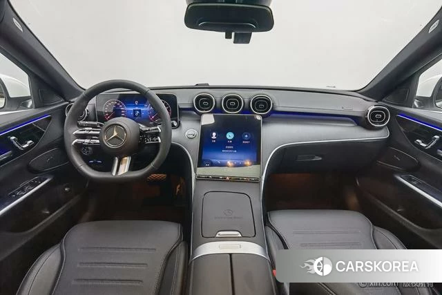 Mercedes-Benz Class C 2025 Белый из Китая, фото 2