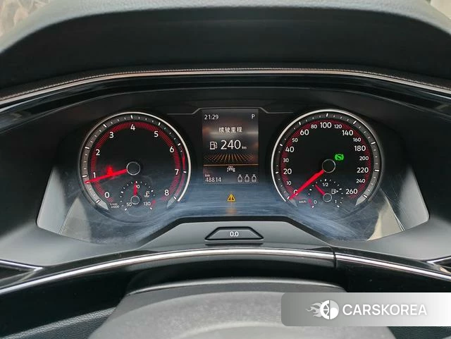 Volkswagen Tanyue 2022 Белый из Китая, фото 2