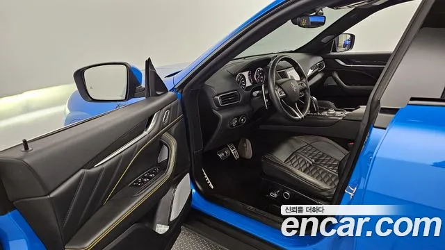 Maserati Levante 2021 Синий из Кореи, фото 2