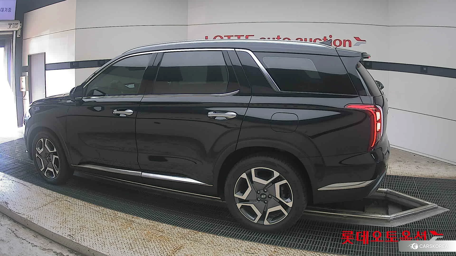Hyundai Palisade 2023 Abyss Black Pearl из Кореи, фото 2
