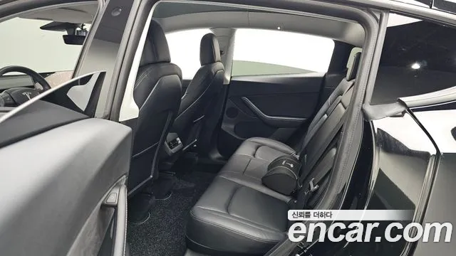 Tesla Model Y 2021 Черный из Кореи, фото 2