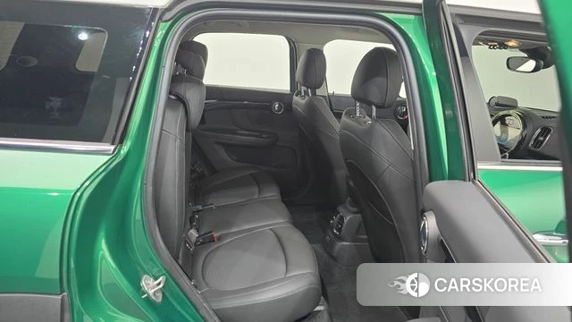 Mini Cooper Countryman 2023 Зеленый из Кореи, фото 2