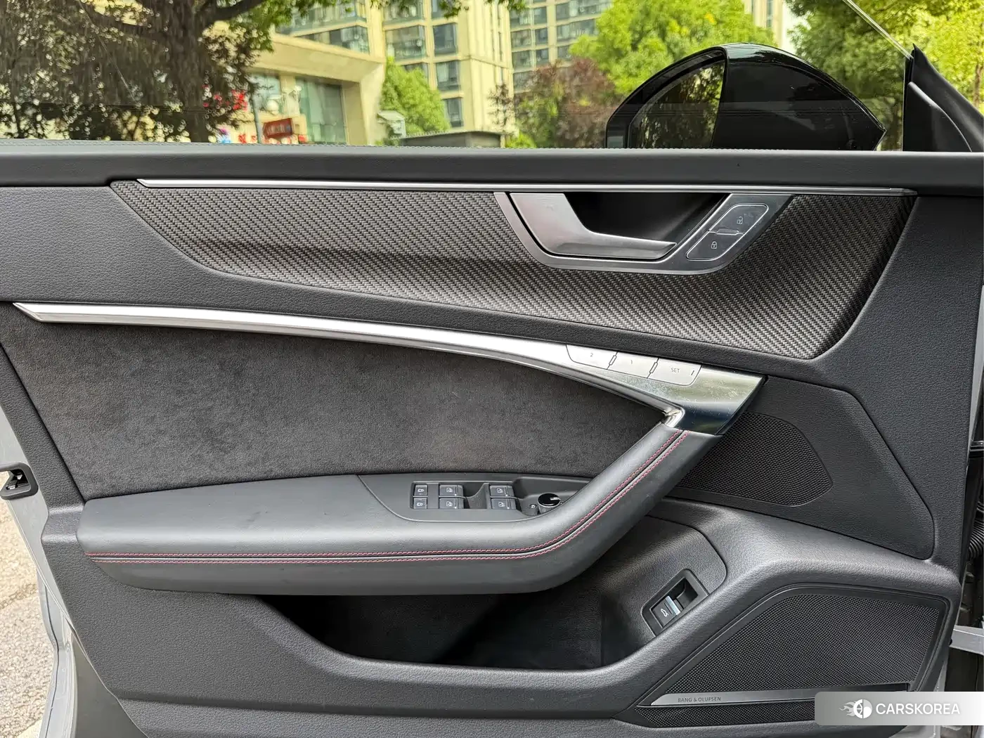 Audi RS 7 2025 Silver/gray из Китая, фото 3