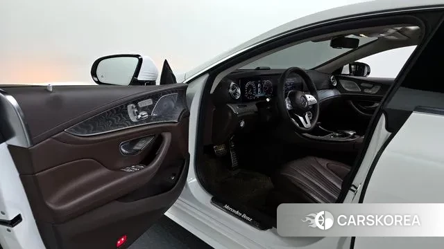 Mercedes-Benz CLS-Class C257 2020 Белый из Кореи, фото 2