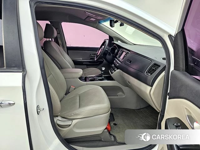Kia The New Carnival 2020 Белый из Кореи, фото 2