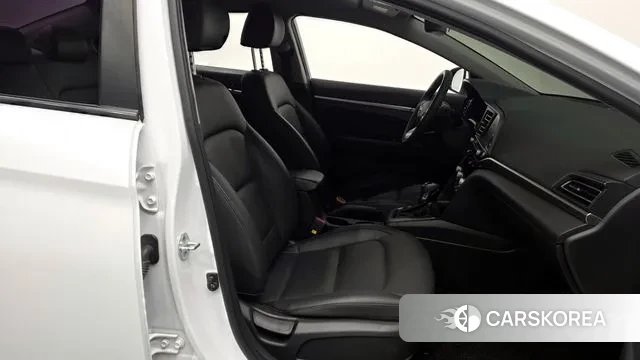 Hyundai The New Avante AD 2019 Белый из Кореи, фото 2