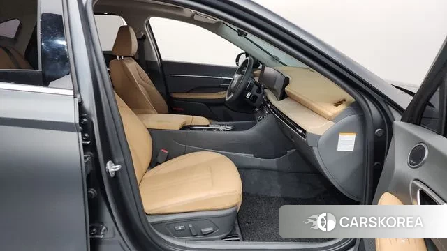 Hyundai Sonata D Edge Hybrid (DN8) 2025 Серый из Кореи, фото 2