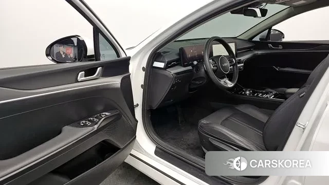 Kia The New K5 3rd generation 2024 Белый из Кореи, фото 2