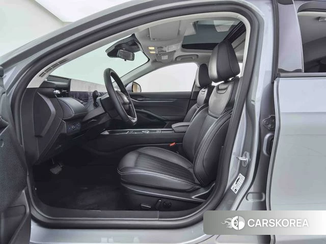 Ford Mondeo 2025 Серебристо-серый из Китая, фото 2