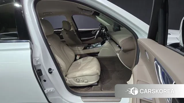 Genesis GV80 2022 Белый из Кореи, фото 2