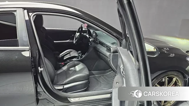 Hyundai Veloster (JS) 2018 Черный из Кореи, фото 2