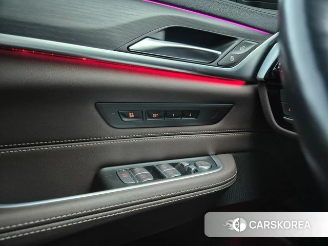 BMW 6 Series GT (G32) 2022 Черный двухцветный из Кореи, фото 2