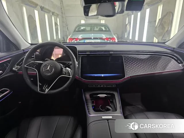 Mercedes-Benz E-Class W214 2025 Цвет галактики из Кореи, фото 2