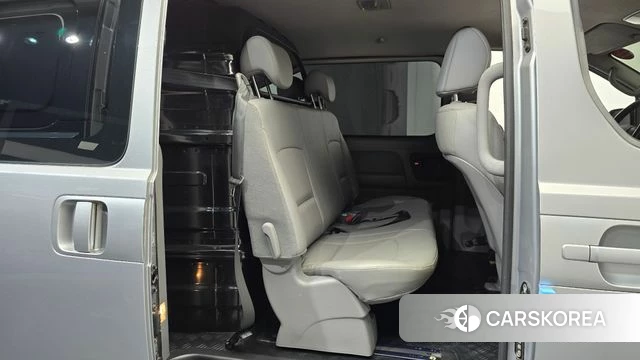 Hyundai The New Grand Starex 2020 Серебряный из Кореи, фото 2